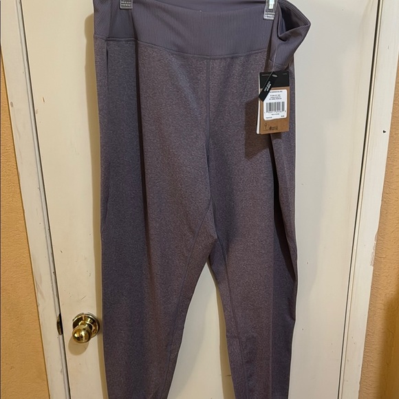 NWT The Northface Leggings in Slate Heather Size XXL! - Picture 4 of 7